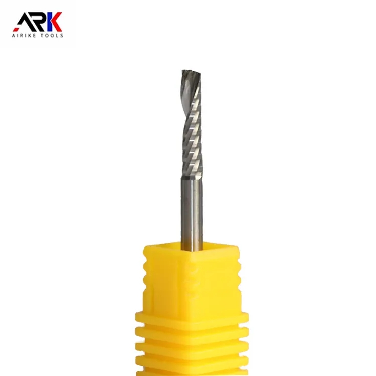 조각 기계의 밀링 커터를 유지하는 방법?